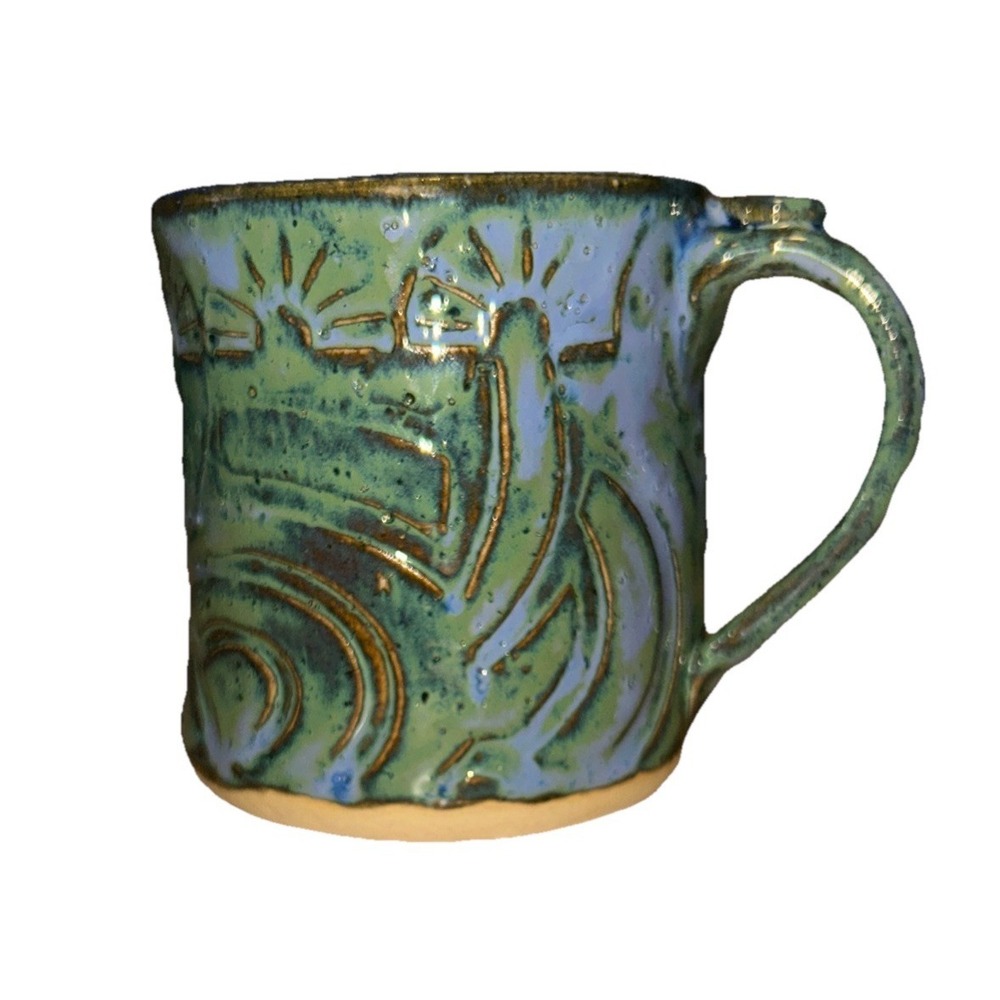 Handcrafted Emossed Glazed Pottery Coffee‎ Mug